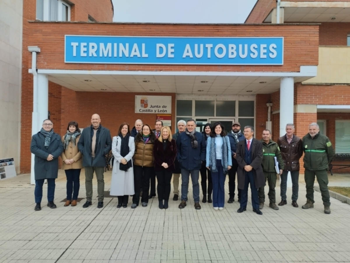 Presentacin de las obras en la estacin de autobuses de El Burgo.